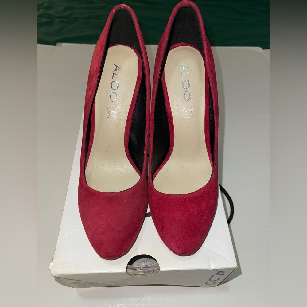 ALDO red heels (women’s size 8).
